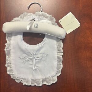 Elegant baby NWT White christening Bib with Cross Embroidery baby dedication